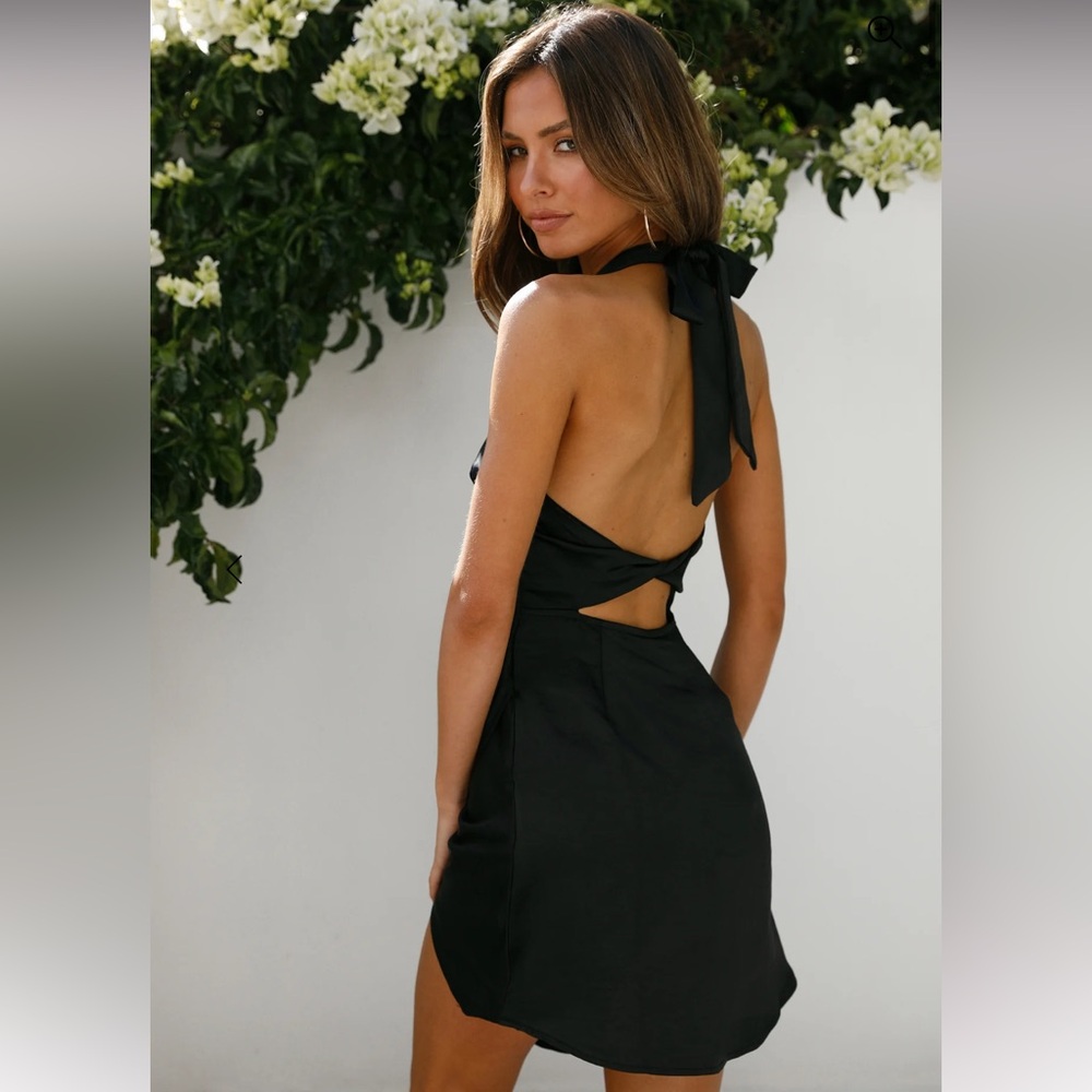 NWOT Hello Molly Heavy Heart Halter Neck Dress Black Sz S